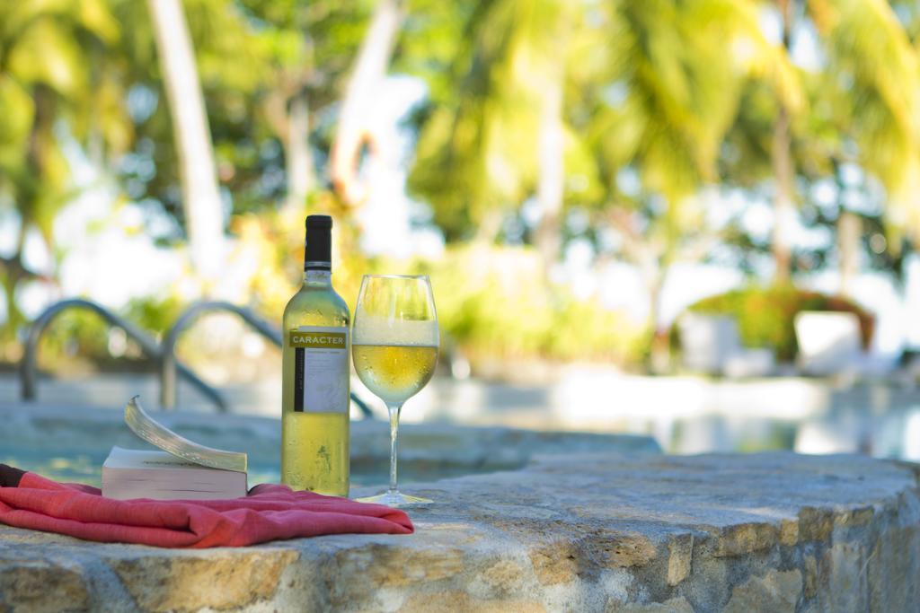 Sta. Monica Beach Club Dumaguete City Bagian luar foto